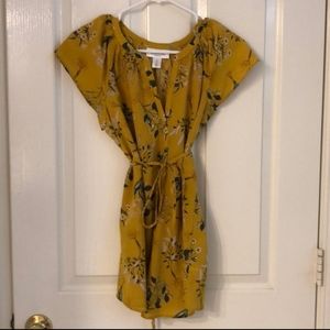 Pretty maternity top